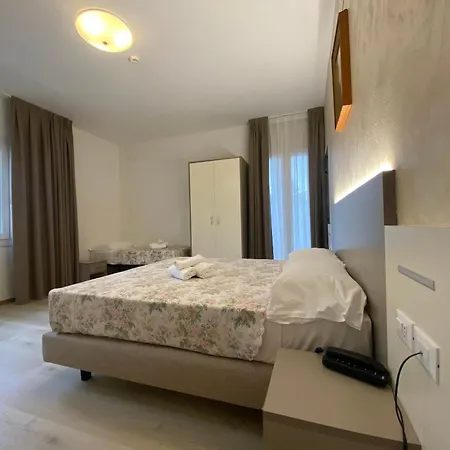 Lanterna Padova Hotel 3*