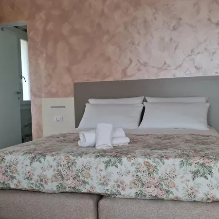 Szálloda Lanterna Padova 3*