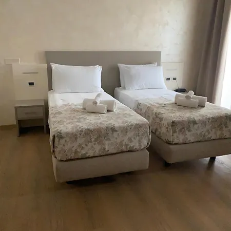 Hotel Lanterna Padova 3*