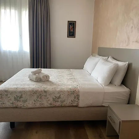 Hotel Lanterna Padova 3*