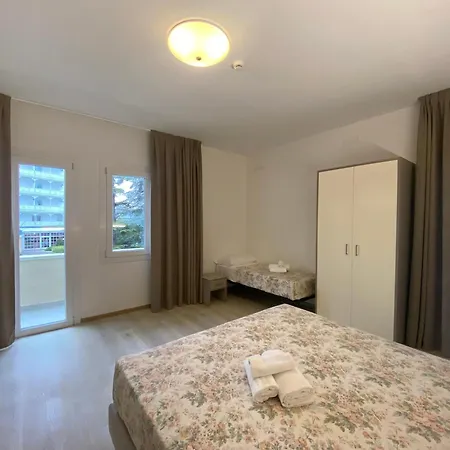 Lanterna Padova 3*