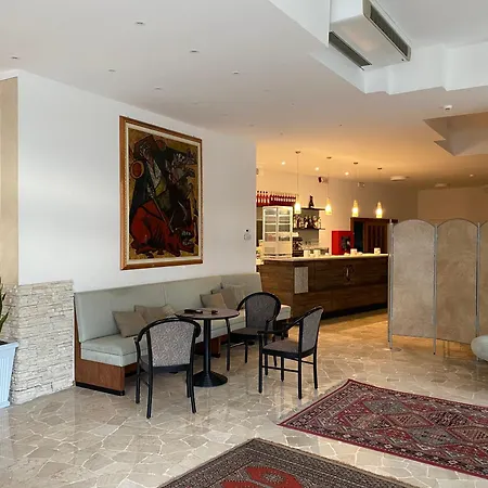 Lanterna Padova 3*