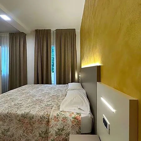 Hotel Lanterna Padova 3*